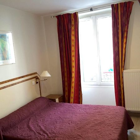 Hotel Azur Montmartre Париж Екстериор снимка