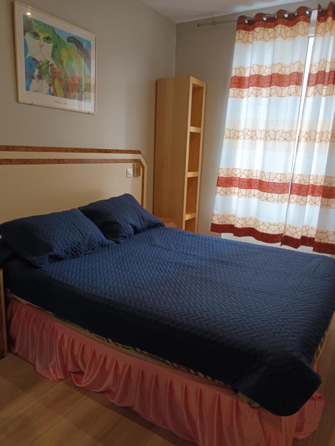 Hotel Azur Montmartre Париж Екстериор снимка